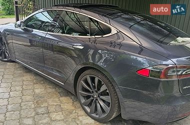 Ліфтбек Tesla Model S 2017 в Стрию фото 6 Ліфтбек Tesla Model S 2017 в Стрию