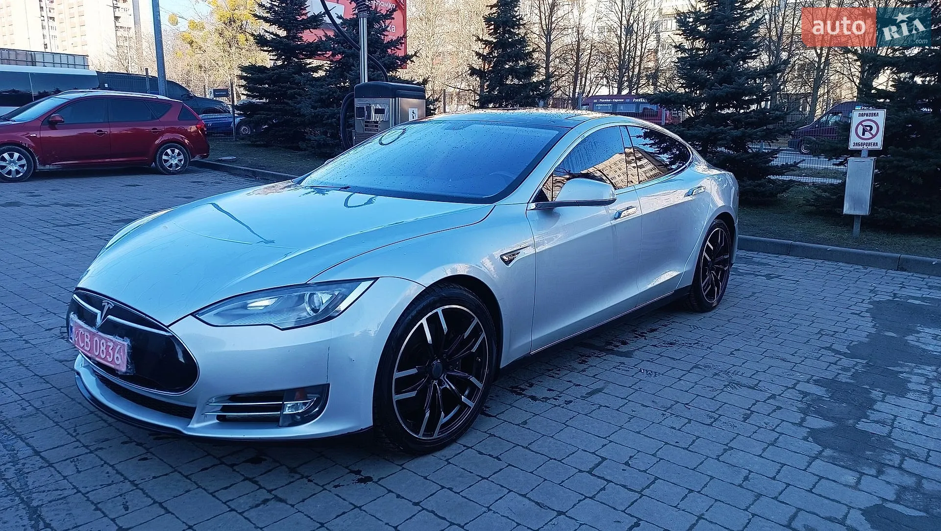 2013 Tesla Model S - фото 1