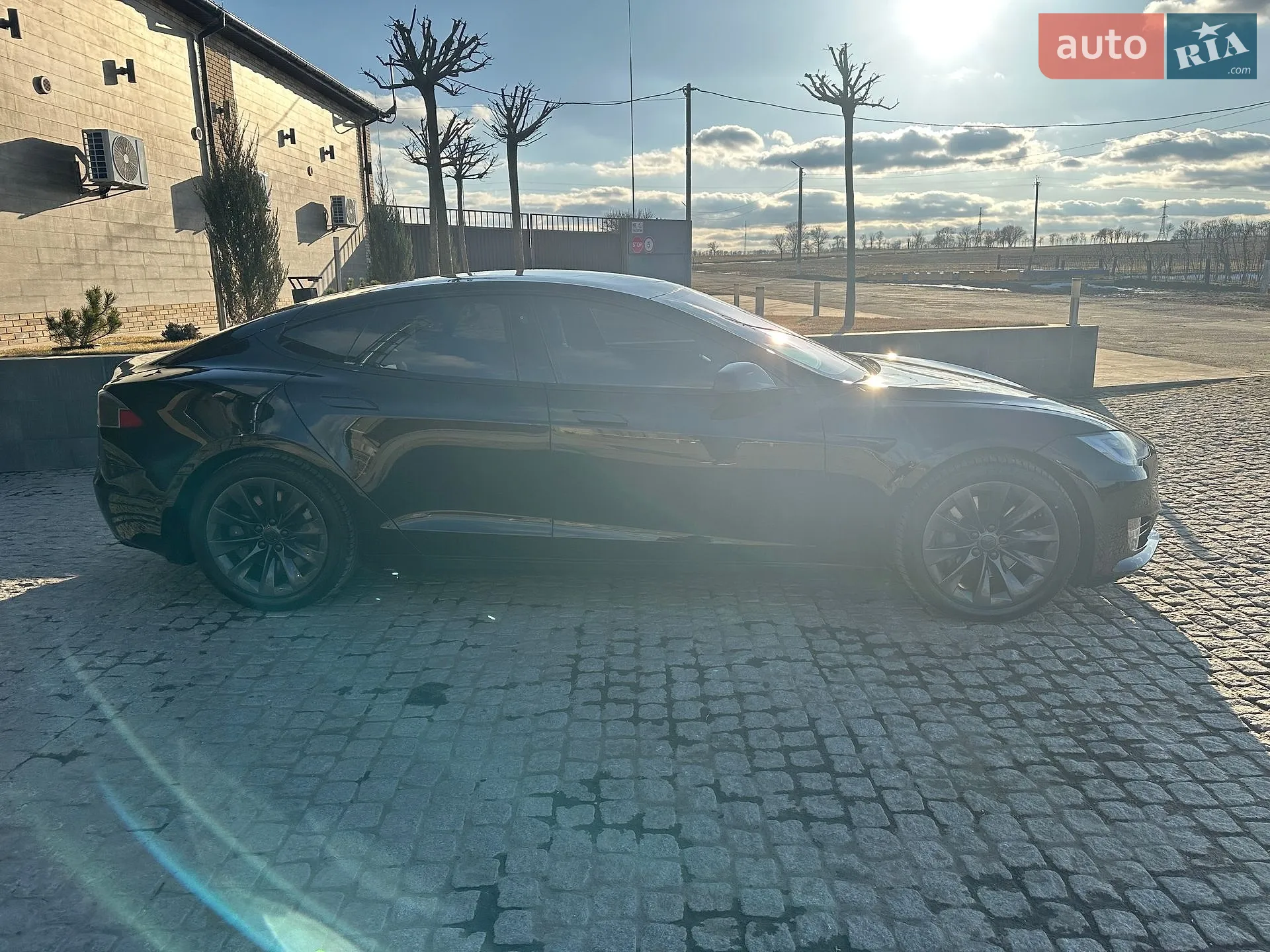 2018 Tesla Model S - мініатюра 4