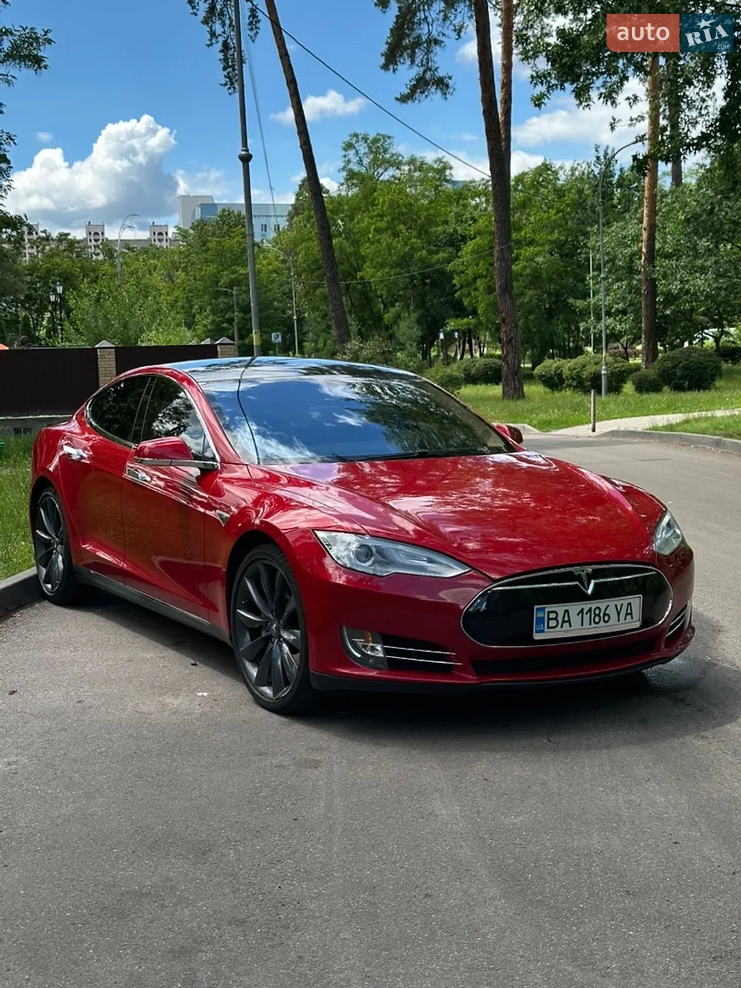 2014 Tesla Model S - мініатюра 13