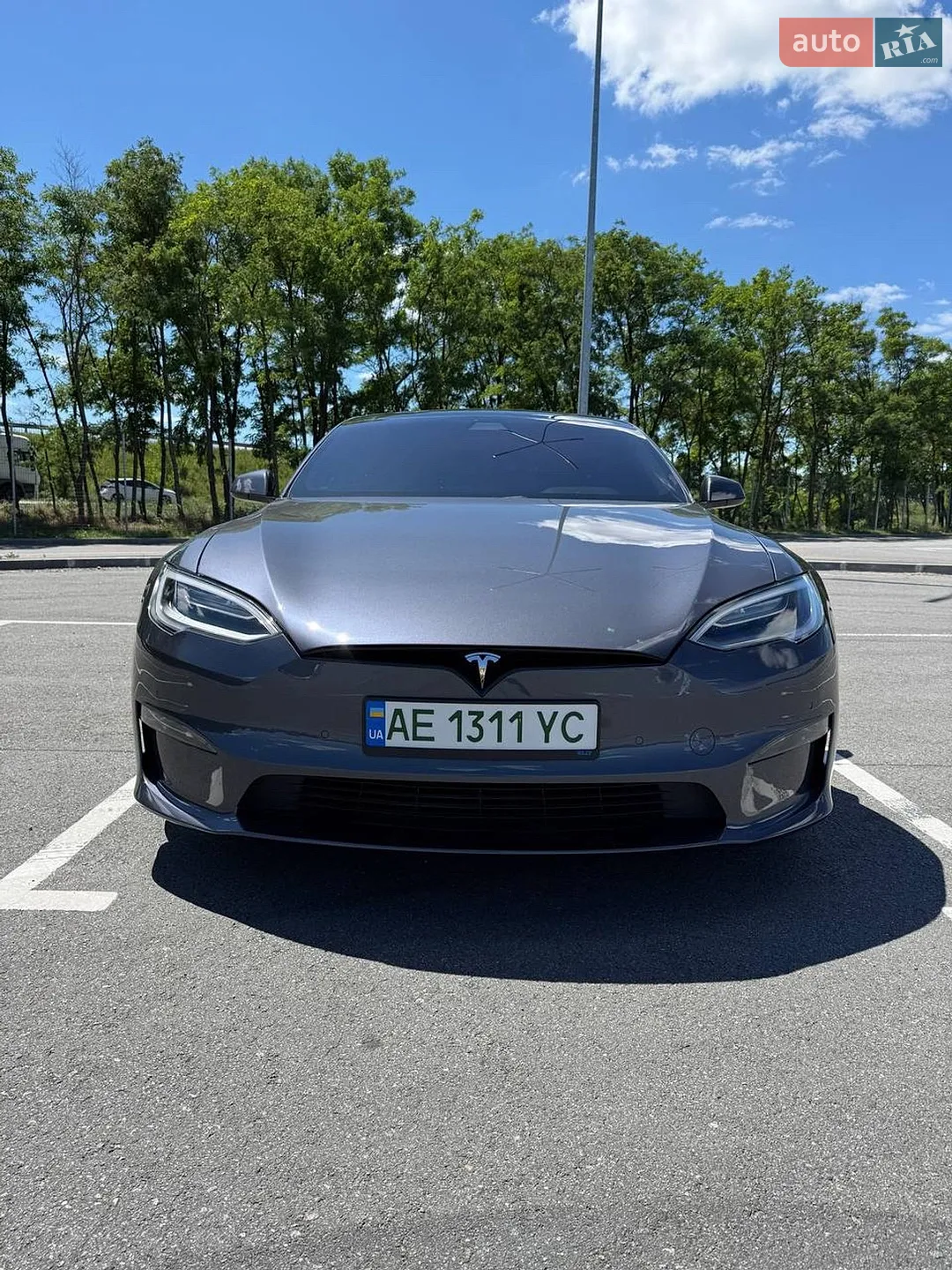 2022 Tesla Model S - фото 1