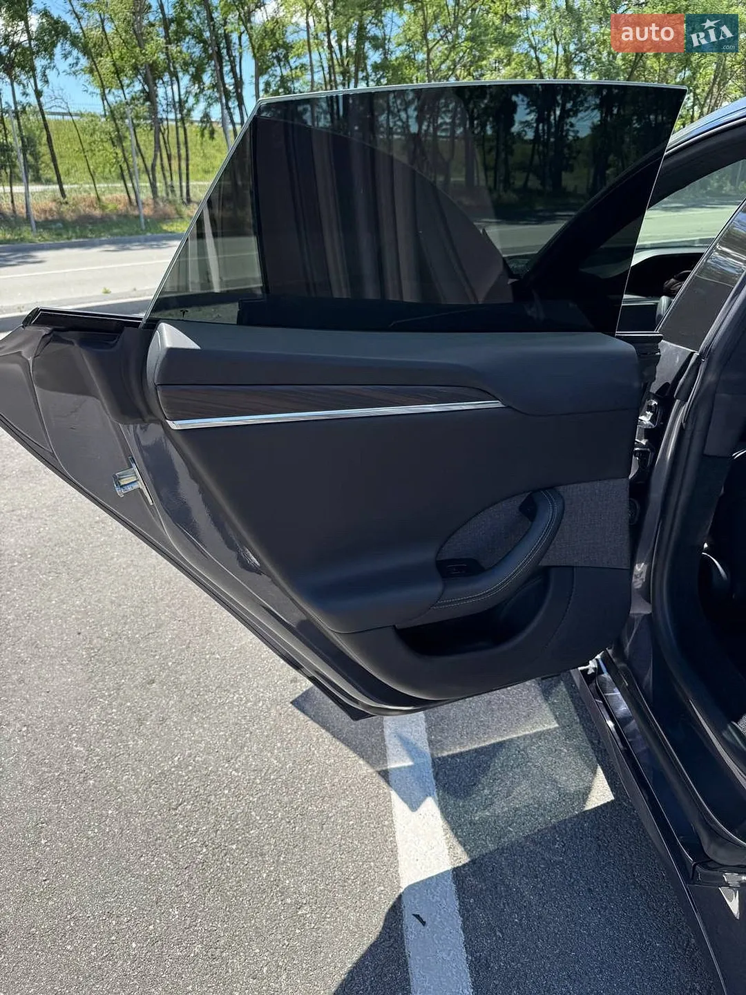 2022 Tesla Model S - мініатюра 31