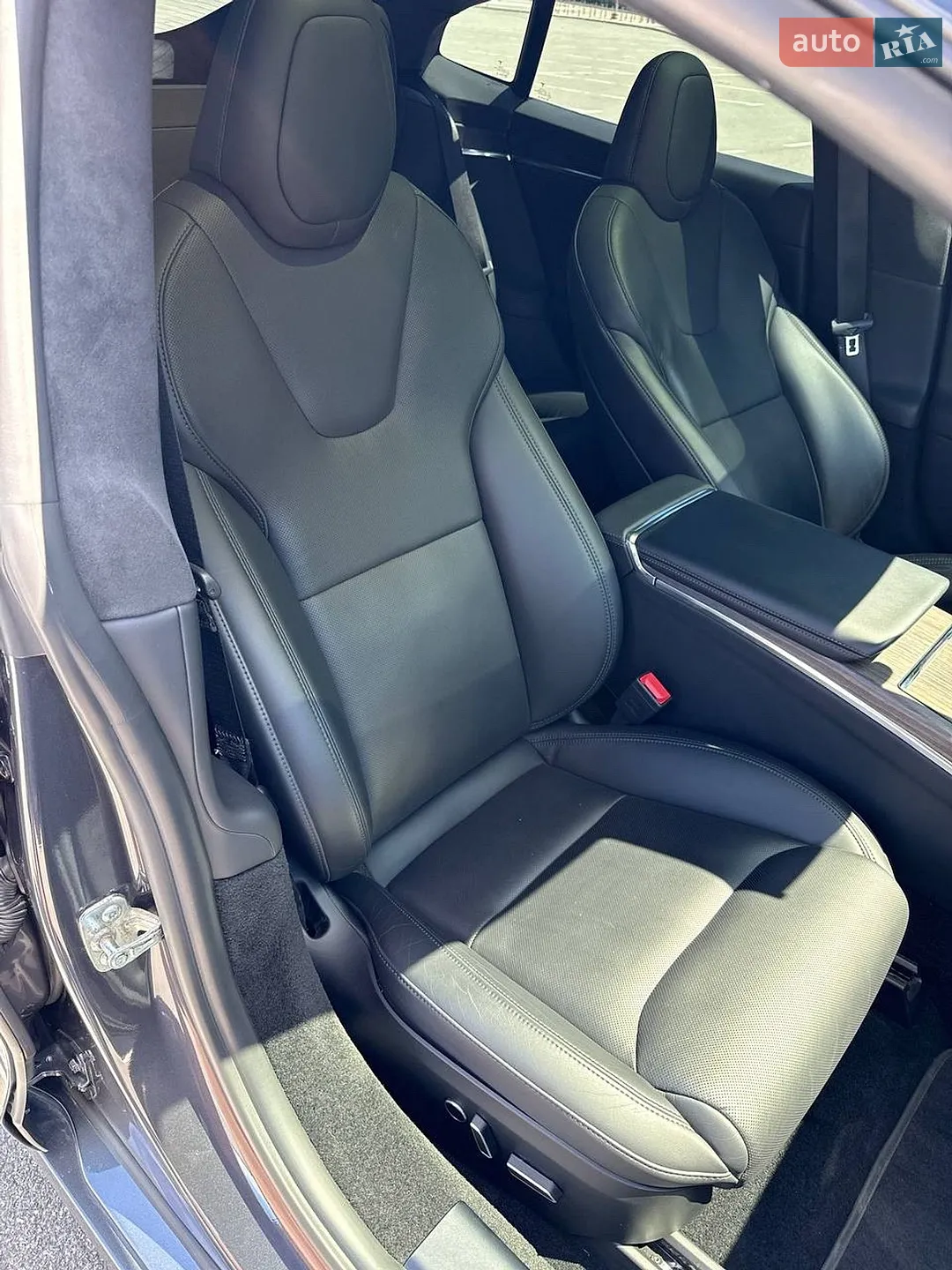 2022 Tesla Model S - мініатюра 37