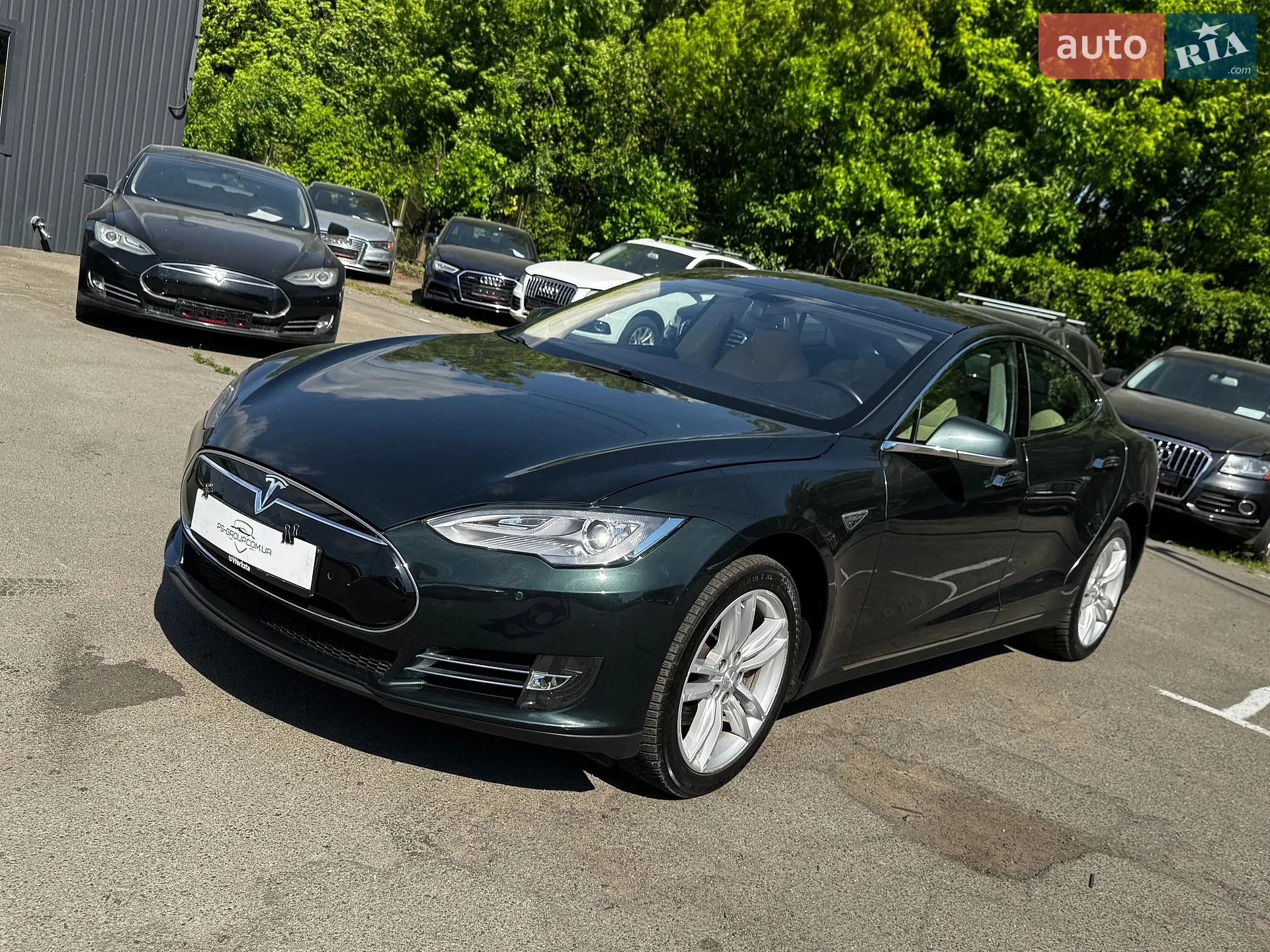 2014 Tesla Model S - фото 1