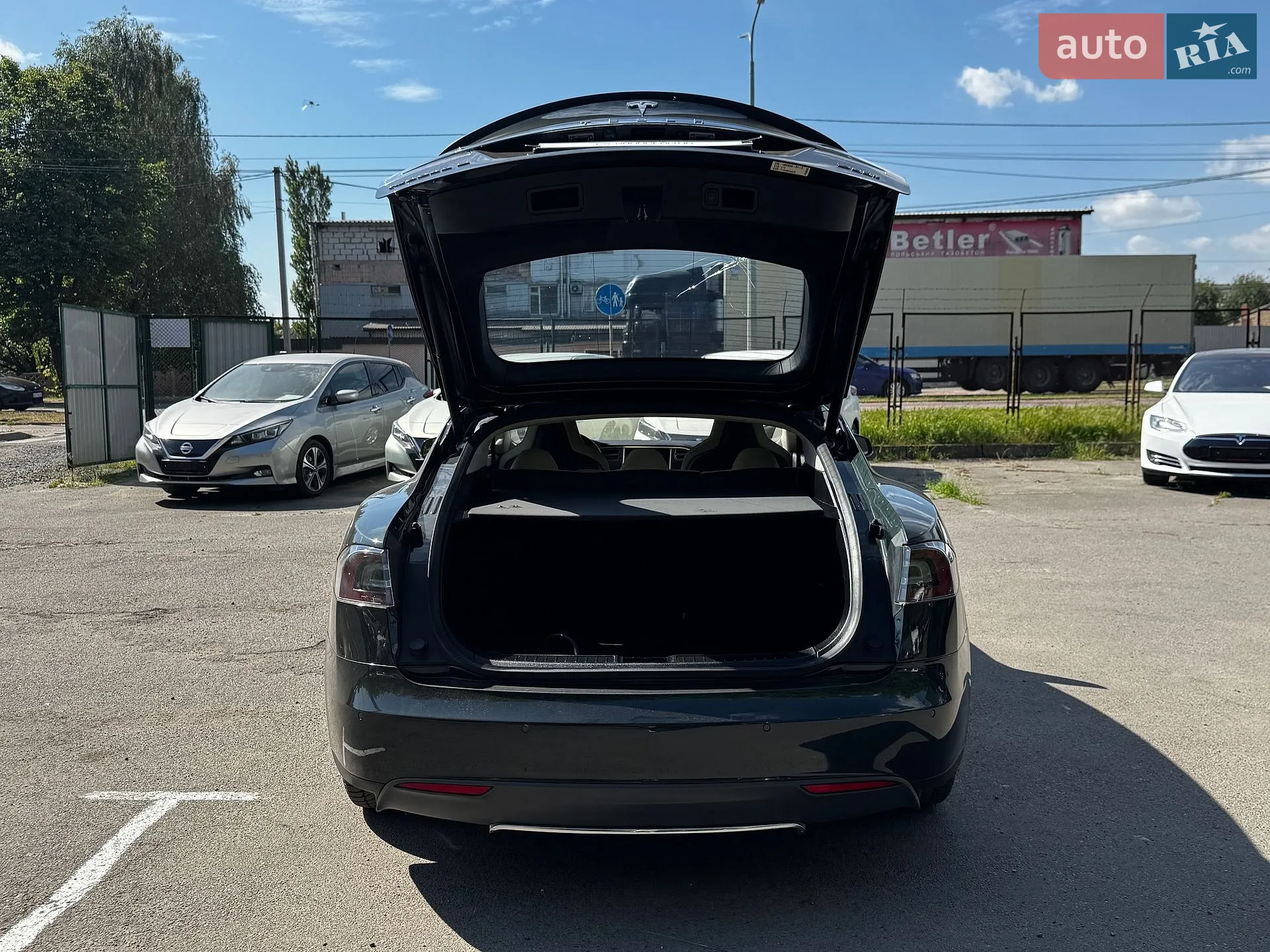 2014 Tesla Model S - мініатюра 10