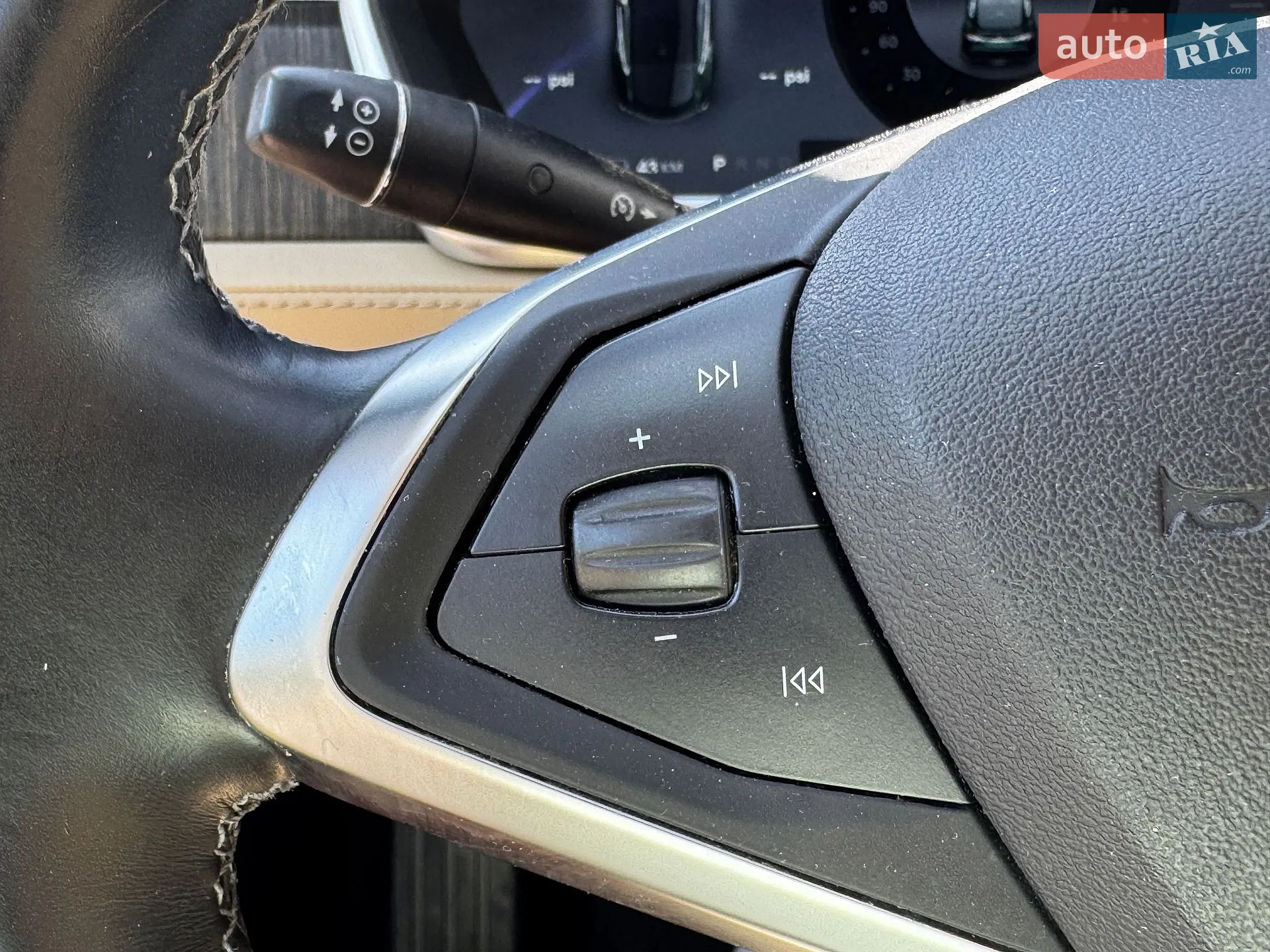 2014 Tesla Model S - мініатюра 26