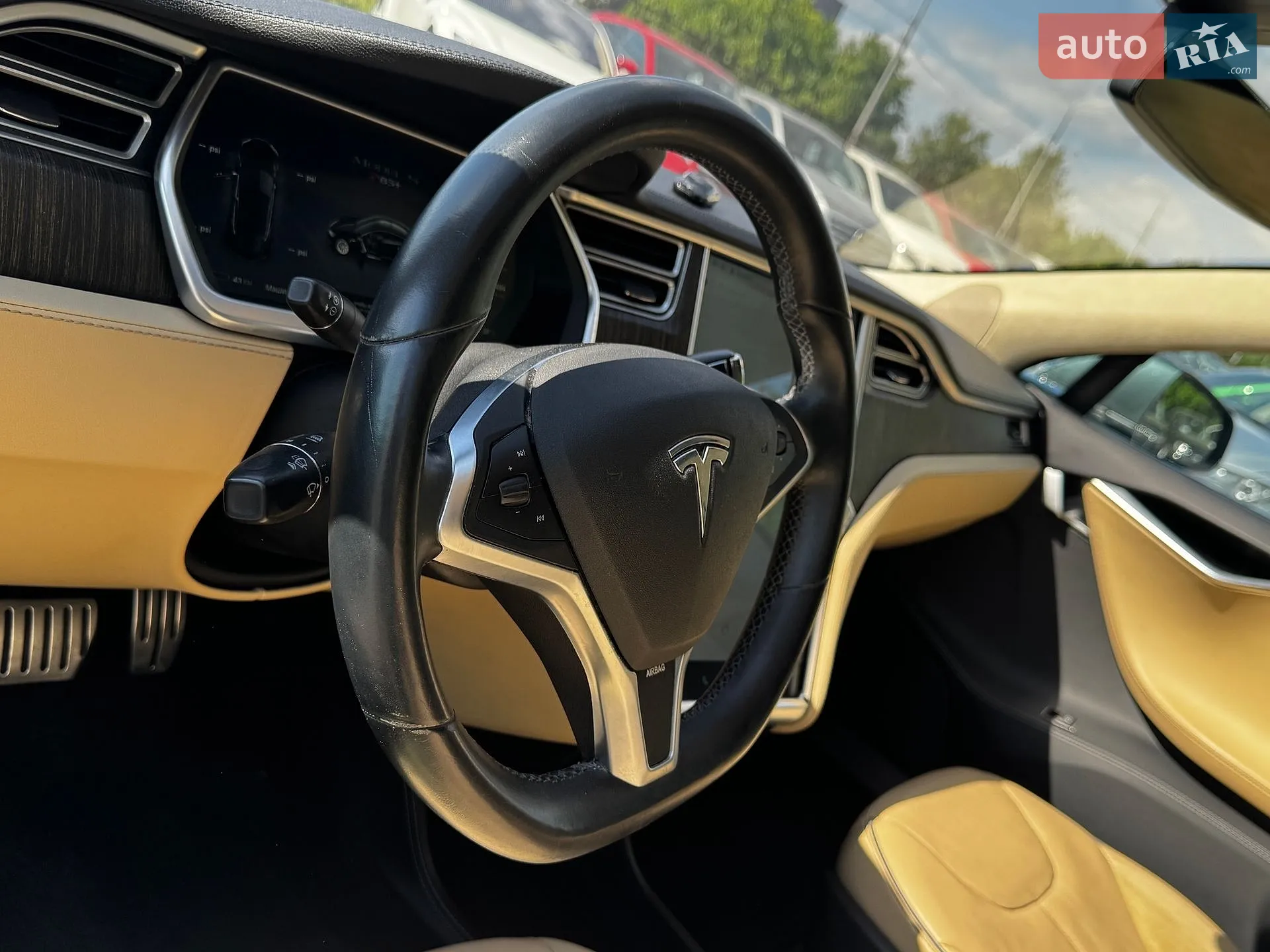 2014 Tesla Model S - мініатюра 16