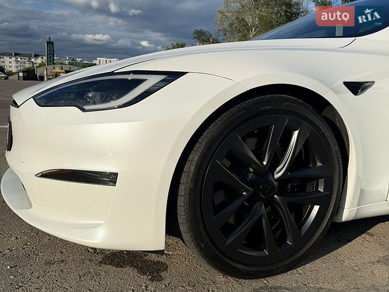 Лифтбек Tesla Model S 2023 в Киеве фото 2 Лифтбек Tesla Model S 2023 в Киеве
