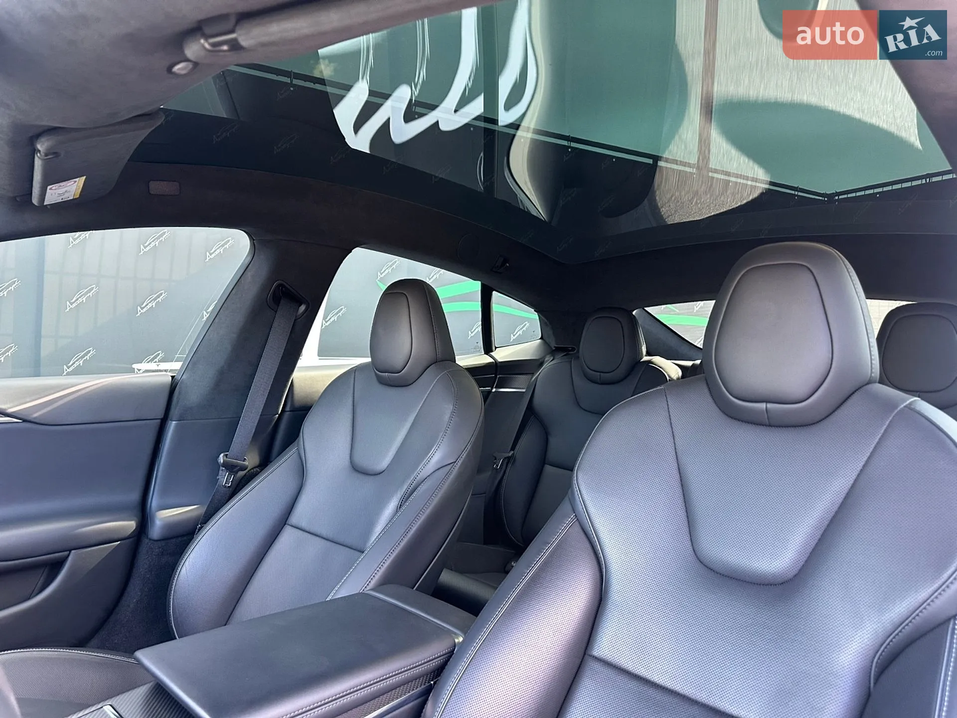 2022 Tesla Model S - мініатюра 9