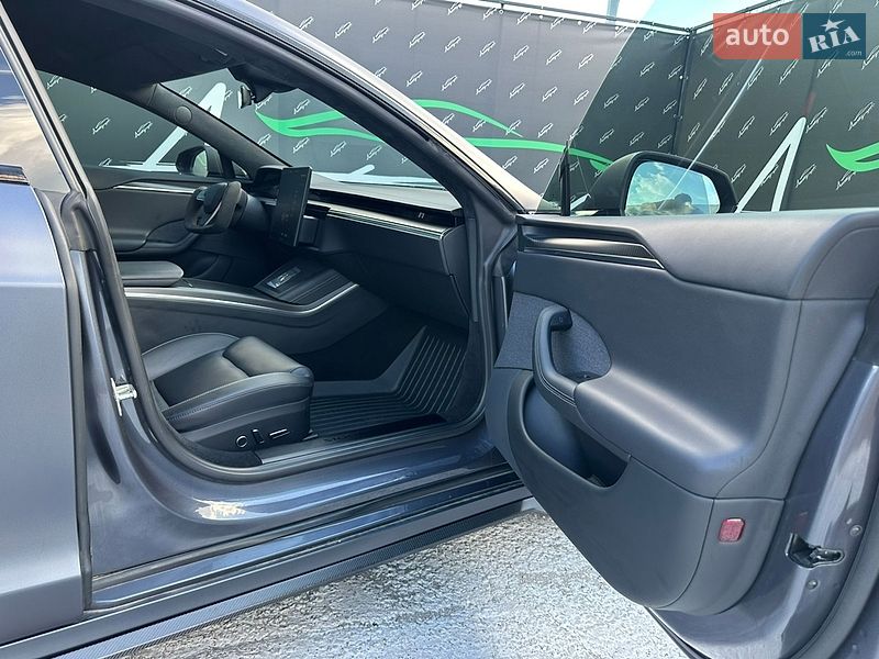 Ліфтбек Tesla Model S 2022 в Києві