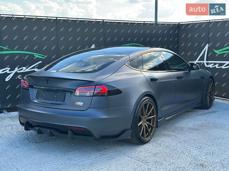 Ліфтбек Tesla Model S 2022 в Києві