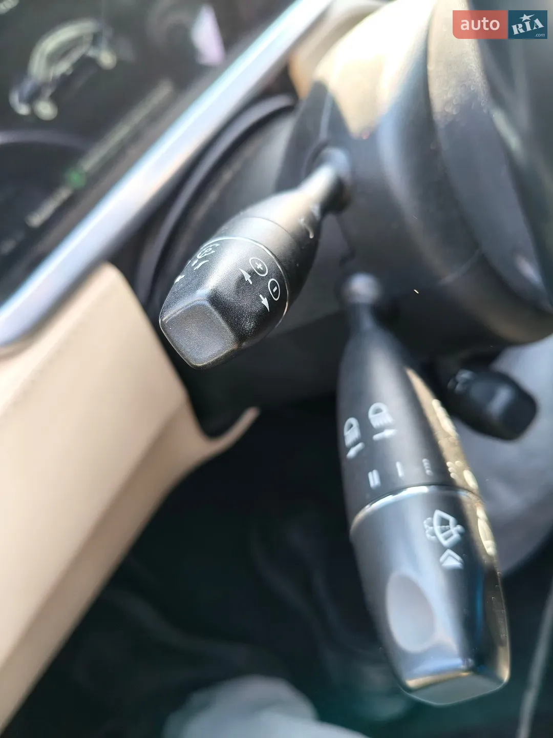 2014 Tesla Model S - мініатюра 18