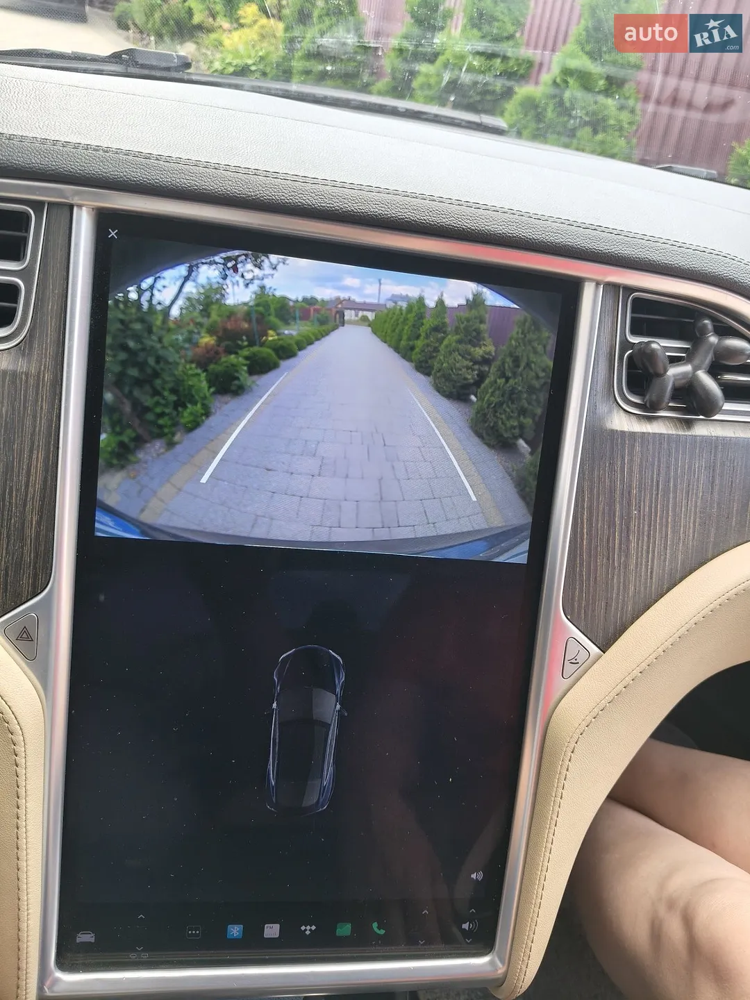 2014 Tesla Model S - мініатюра 21