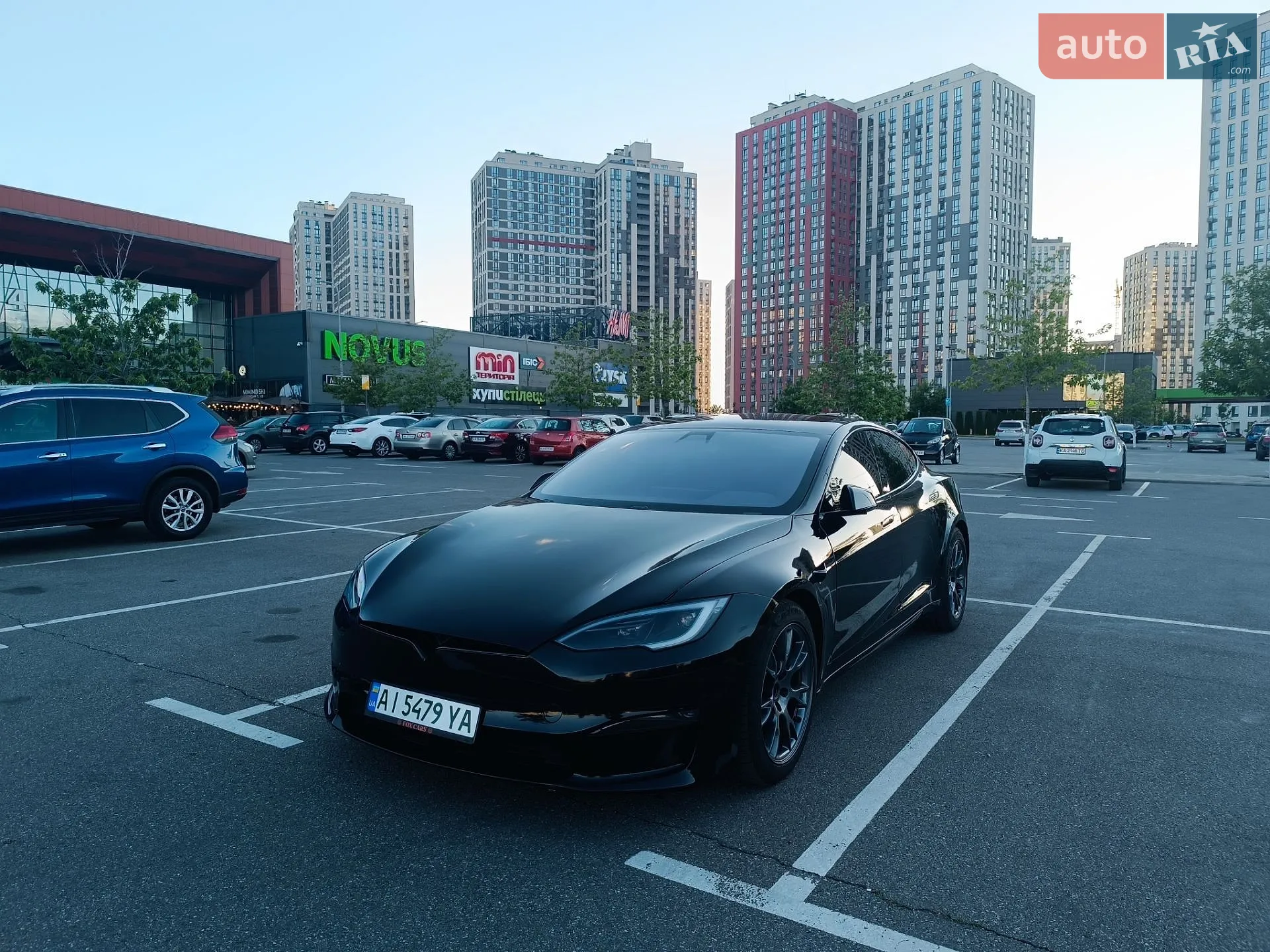 2022 Tesla Model S - мініатюра 16