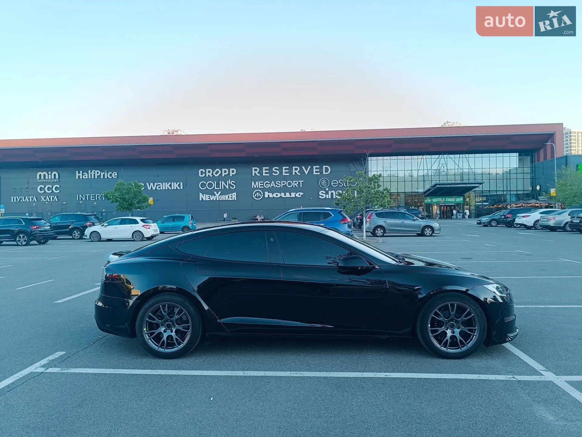 2022 Tesla Model S - мініатюра 22