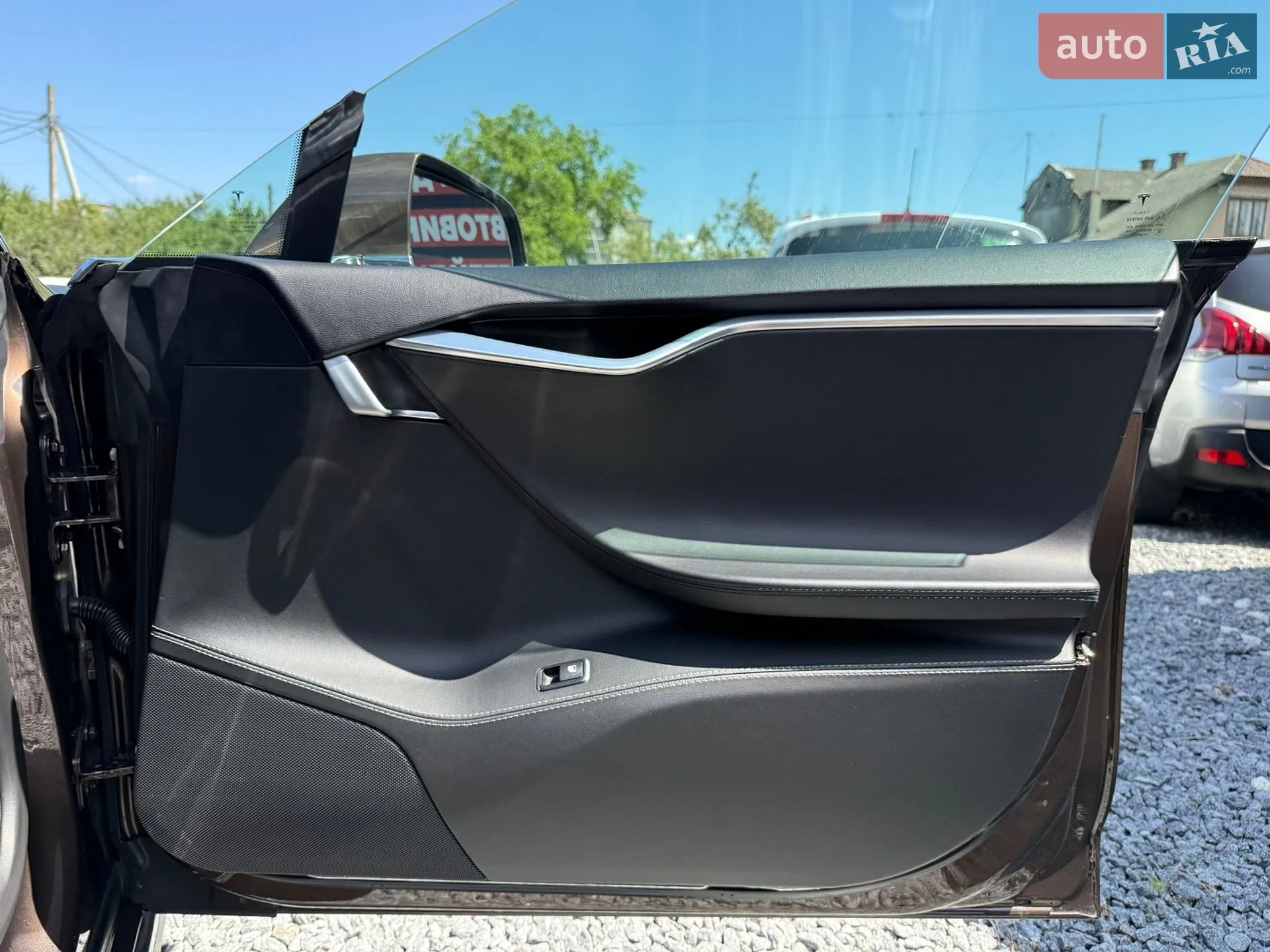 2014 Tesla Model S - мініатюра 14
