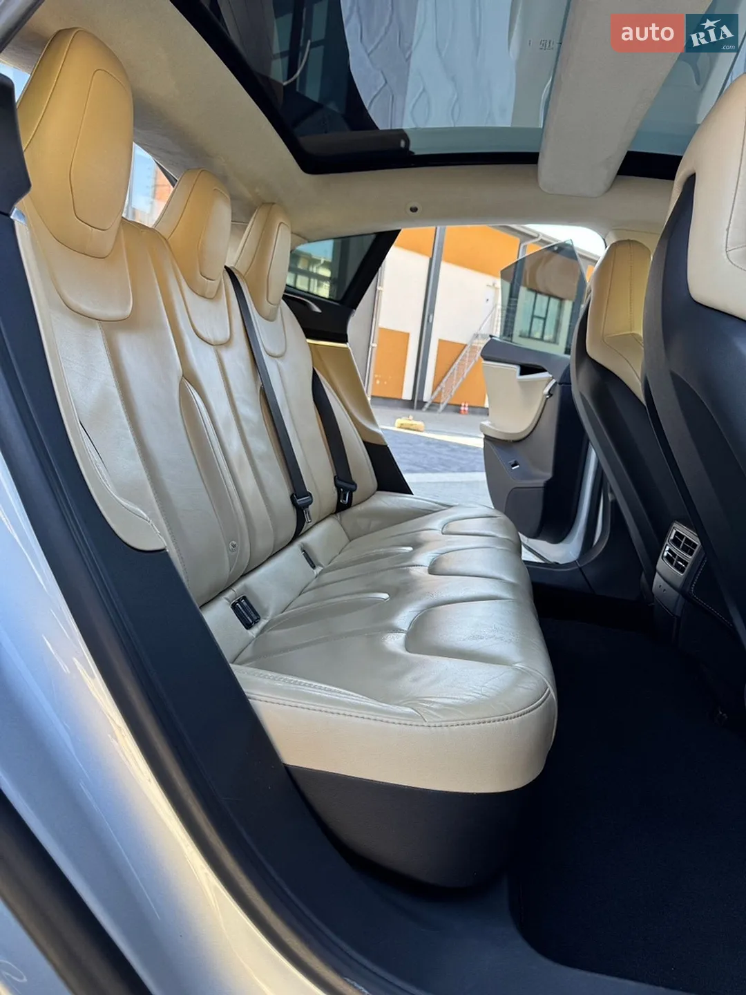 2016 Tesla Model S - мініатюра 28