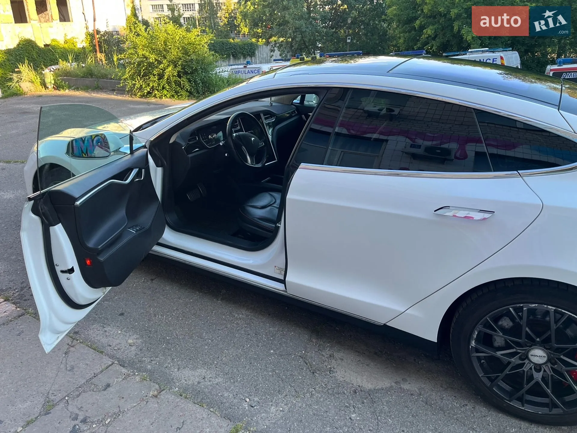 2014 Tesla Model S - мініатюра 7