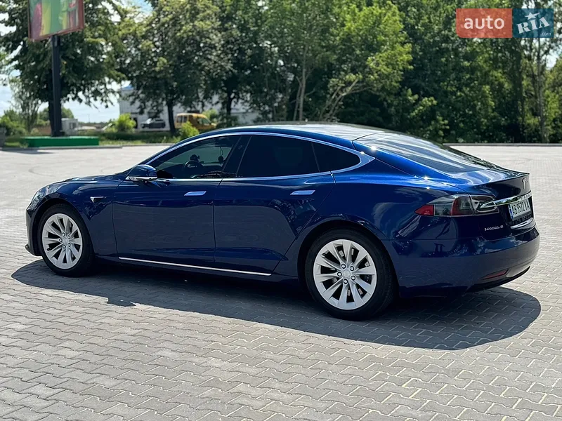 Tesla Model S 2018 VIN 5YJSA1E2XJF285301 фото оголошення 5 з 61