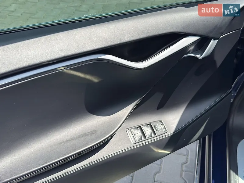 Tesla Model S 2018 VIN 5YJSA1E2XJF285301 фото оголошення 20 з 61