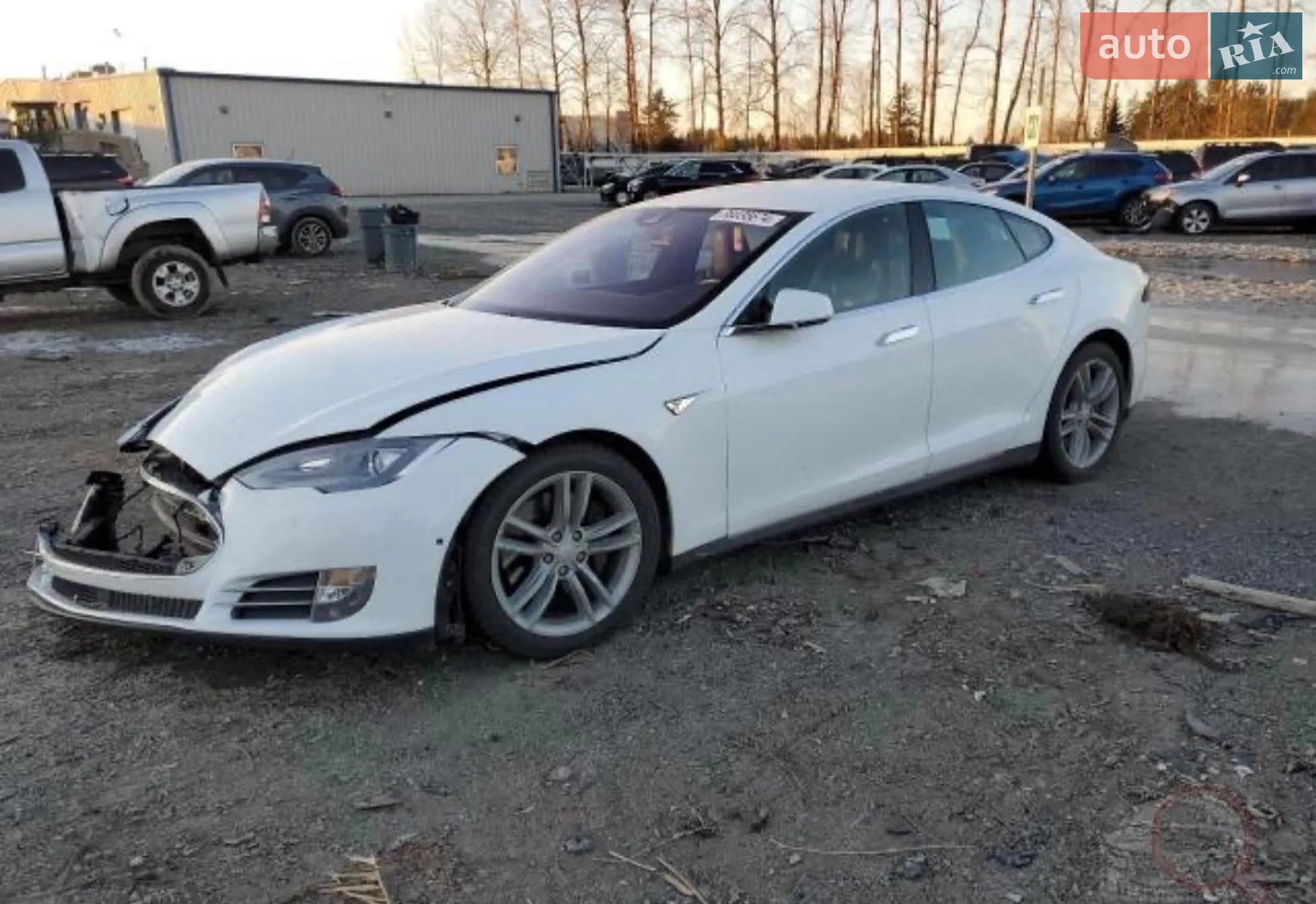 2015 Tesla Model S - мініатюра 37