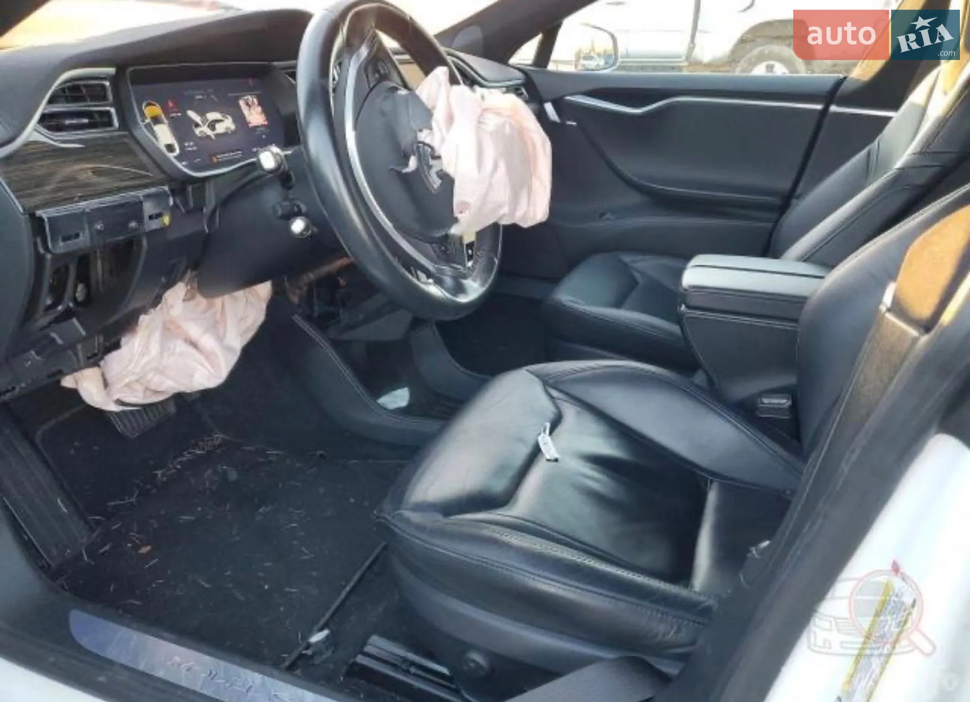 2015 Tesla Model S - мініатюра 43