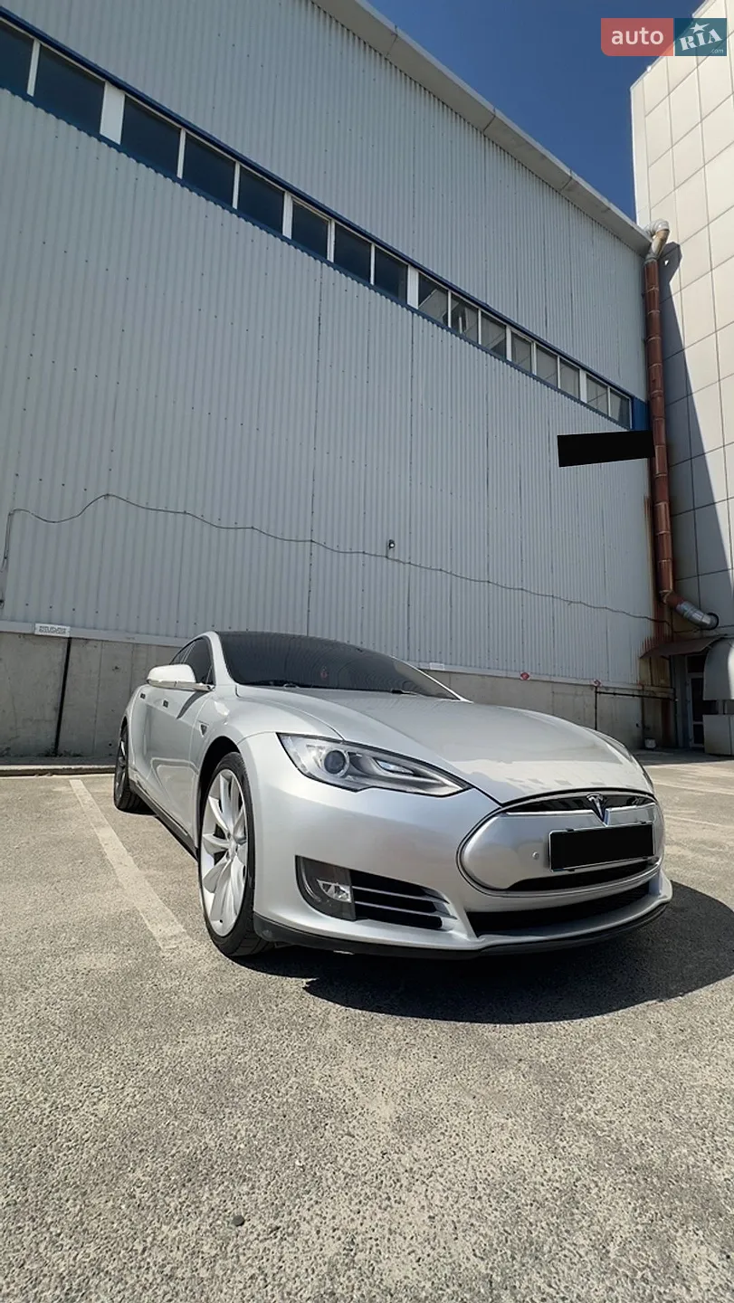 2013 Tesla Model S - мініатюра 2