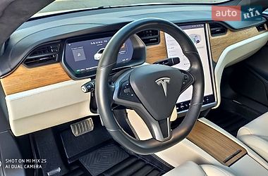 Лифтбек Tesla Model S 2019 в Днепре