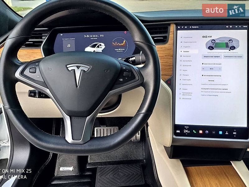 Лифтбек Tesla Model S 2019 в Днепре