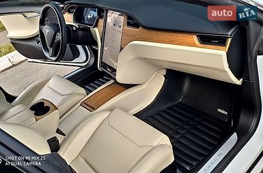 Лифтбек Tesla Model S 2019 в Днепре