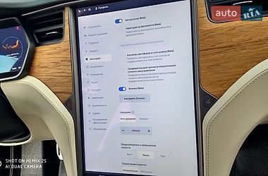 Лифтбек Tesla Model S 2019 в Днепре