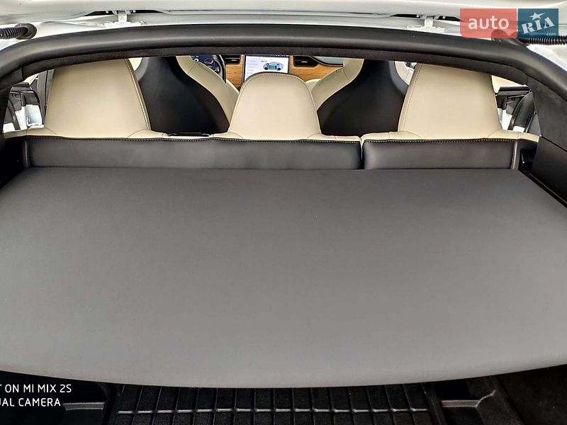 Лифтбек Tesla Model S 2019 в Днепре