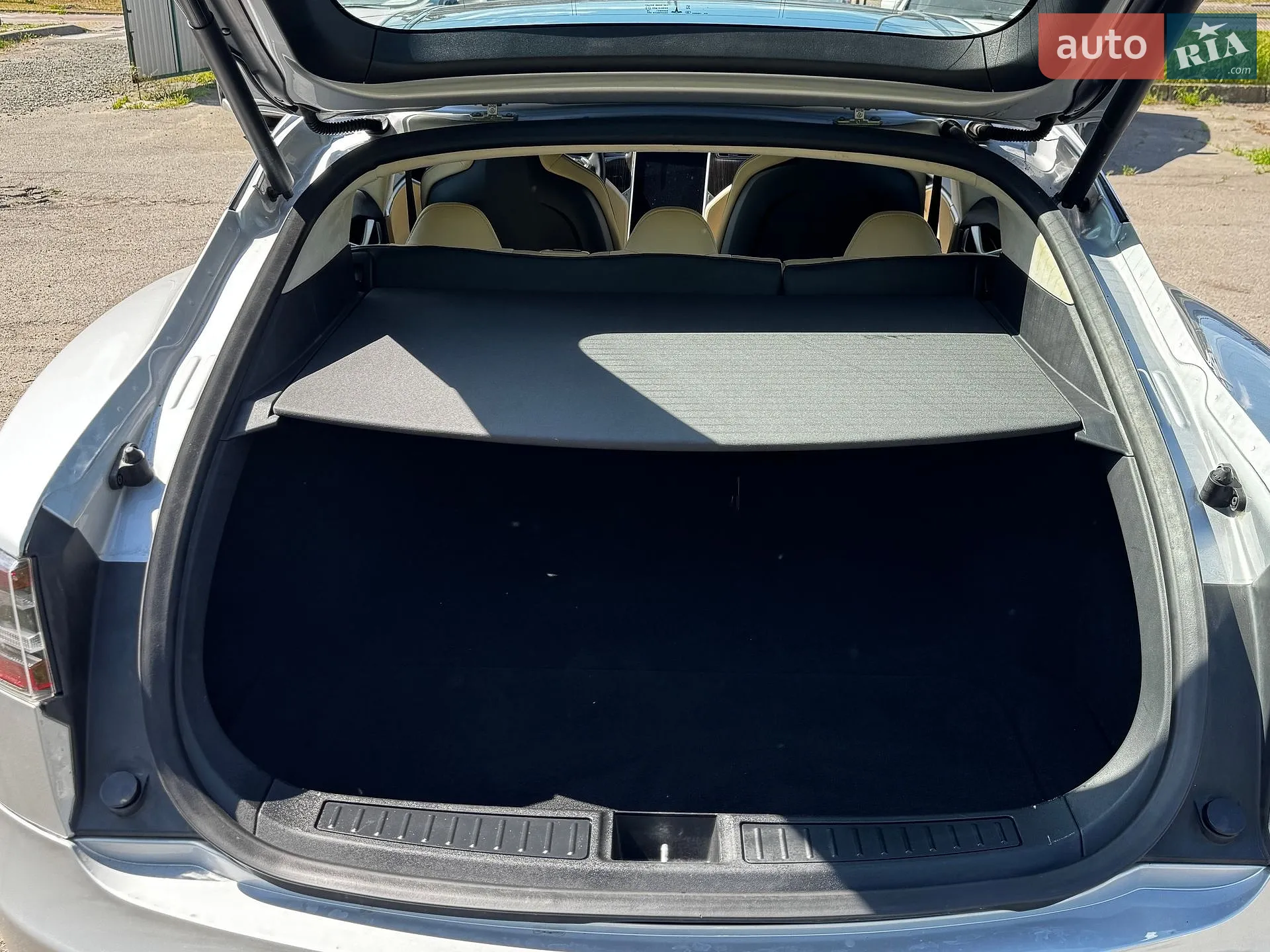 2013 Tesla Model S - мініатюра 11