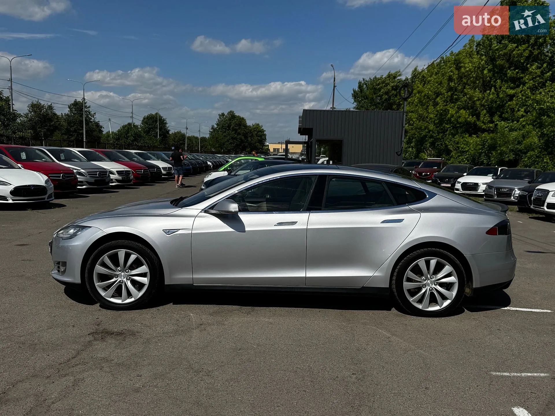 2013 Tesla Model S - мініатюра 14