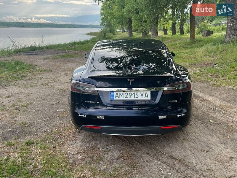Лифтбек Tesla Model S 2013 в Житомире фото 11 Лифтбек Tesla Model S 2013 в Житомире