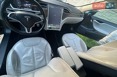 Лифтбек Tesla Model S 2013 в Житомире фото 16 Лифтбек Tesla Model S 2013 в Житомире