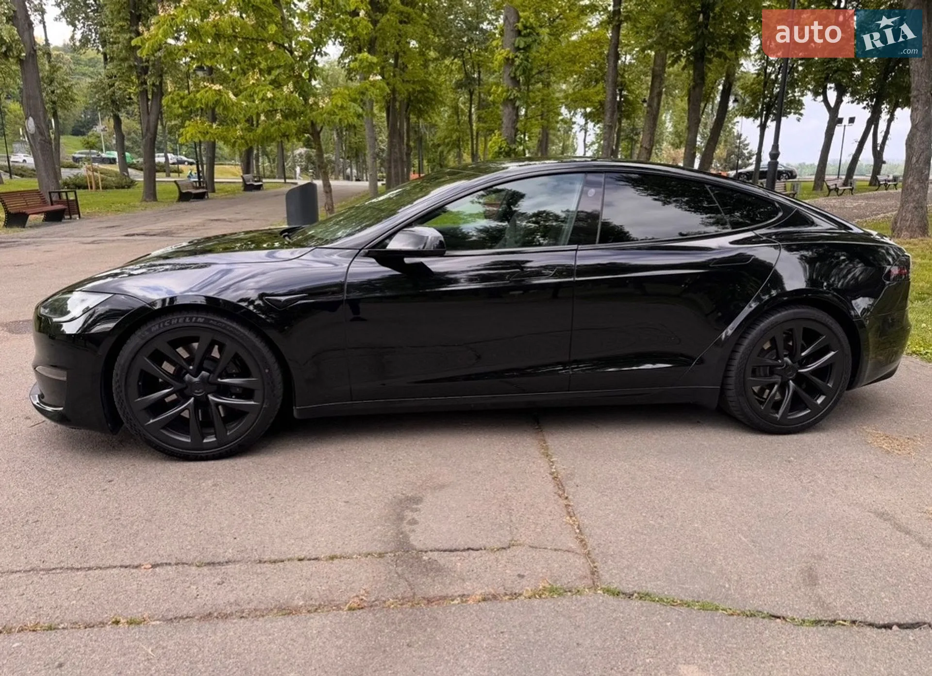 2022 Tesla Model S - мініатюра 3