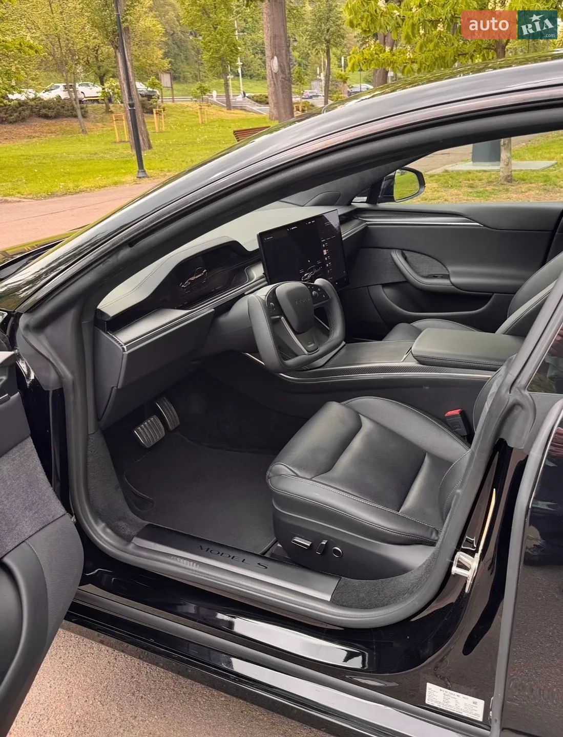 2022 Tesla Model S - мініатюра 10