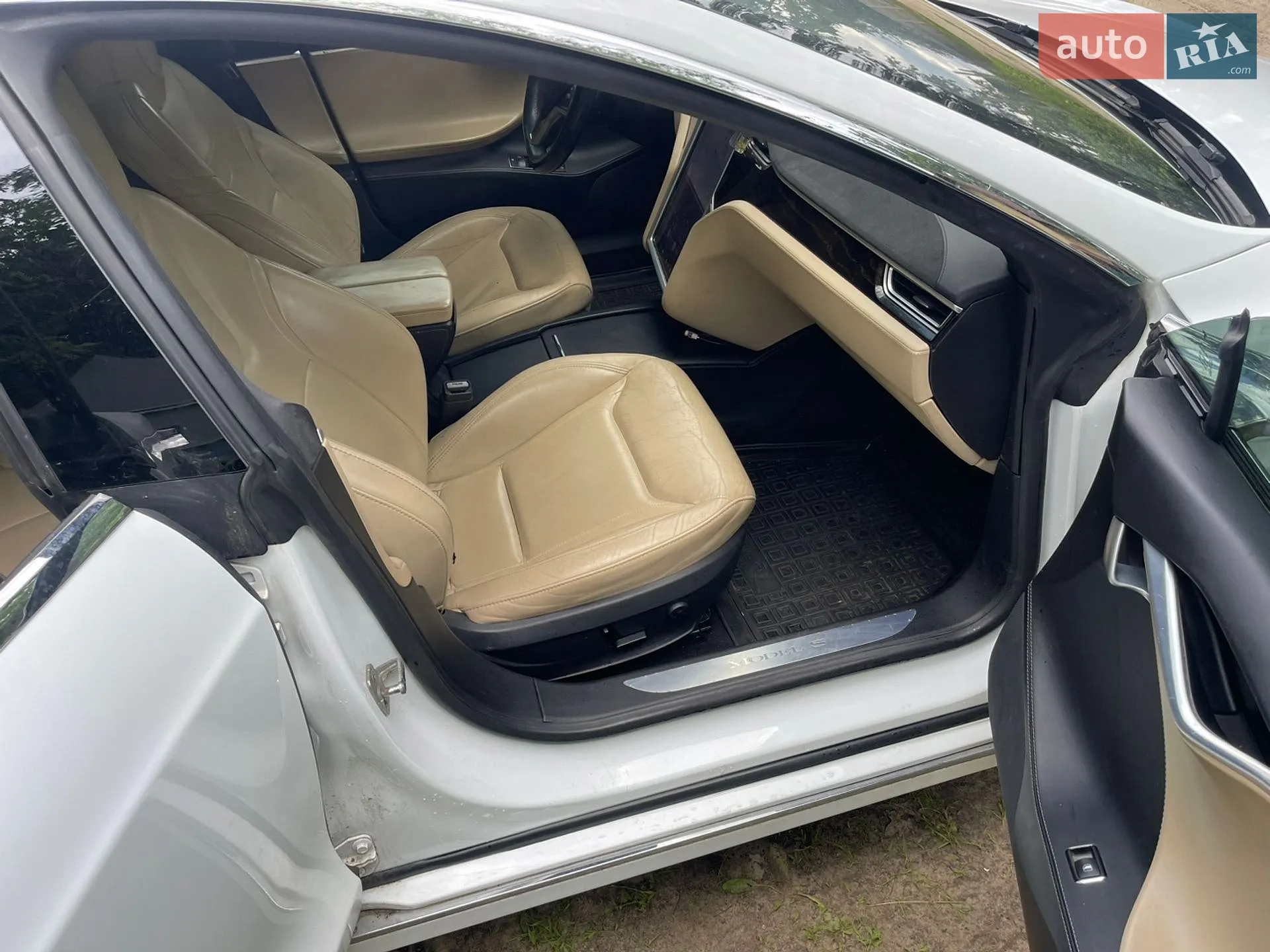 2016 Tesla Model S - мініатюра 10