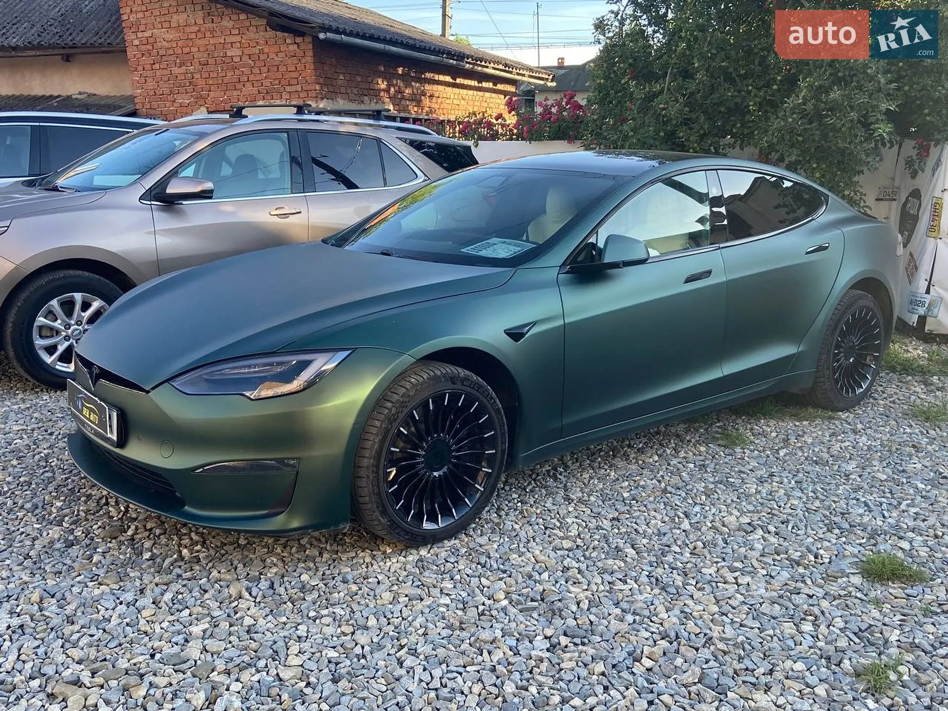 2021 Tesla Model S - мініатюра 14
