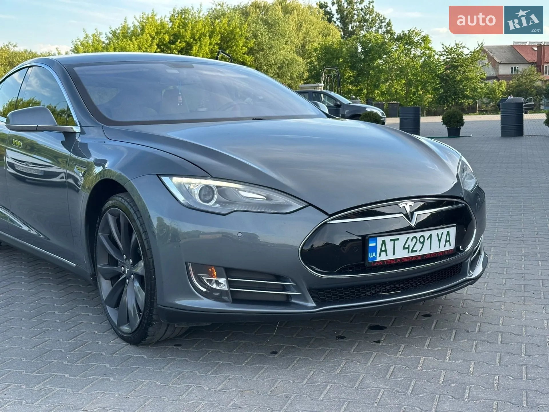 2014 Tesla Model S - мініатюра 9