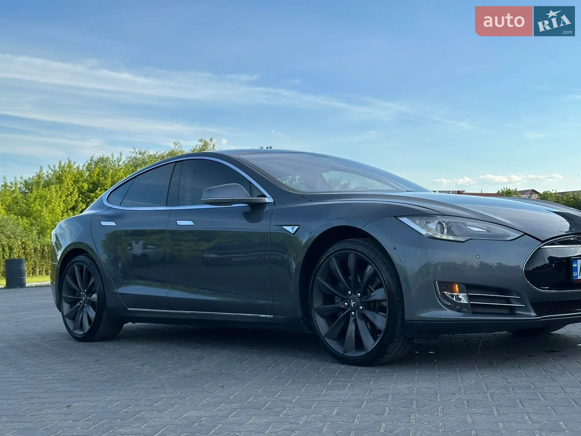 2014 Tesla Model S - мініатюра 12