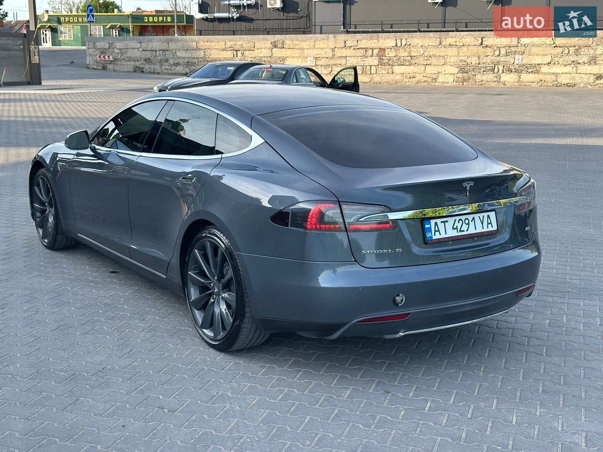2014 Tesla Model S - мініатюра 25