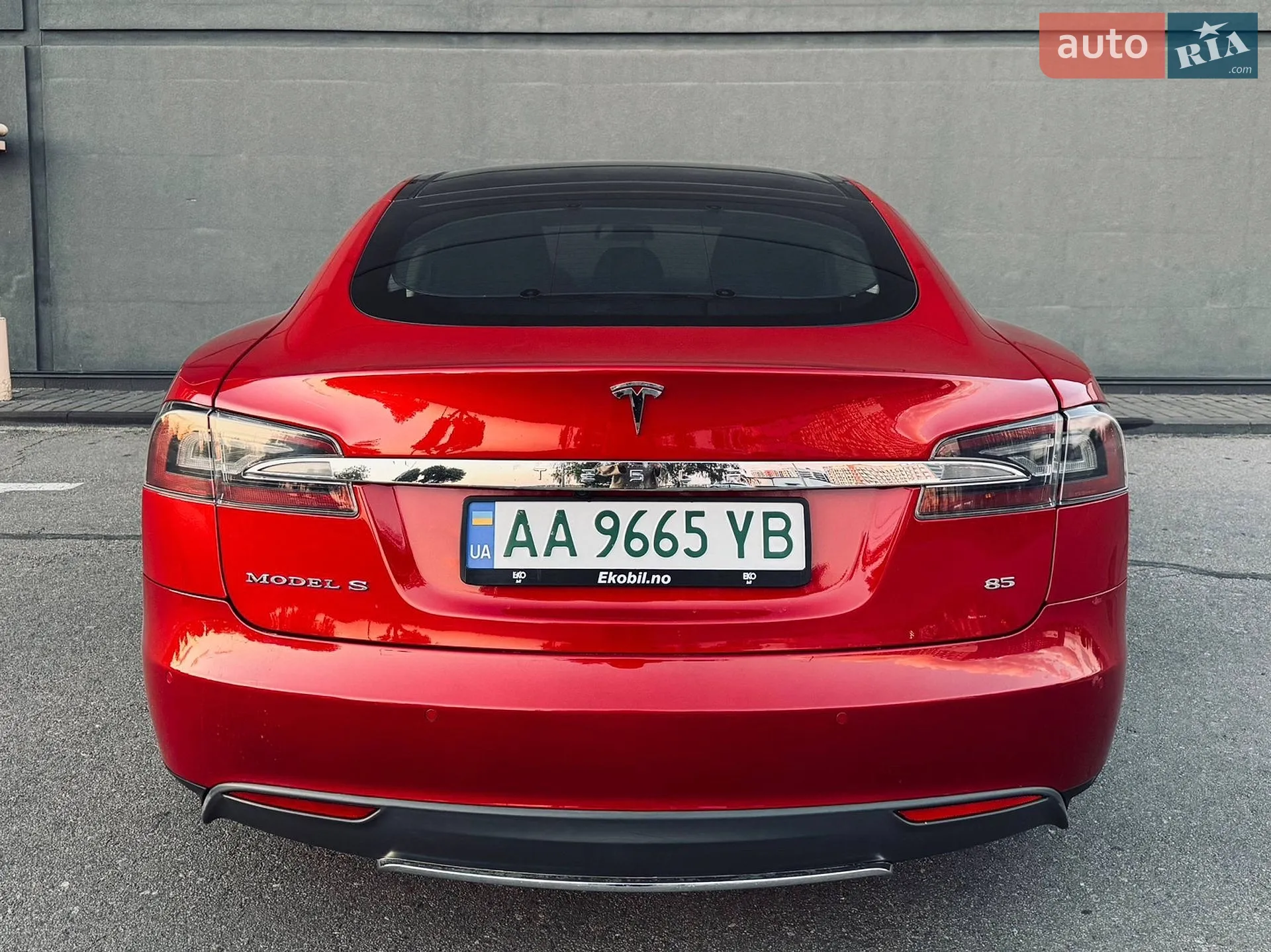 2014 Tesla Model S - мініатюра 12