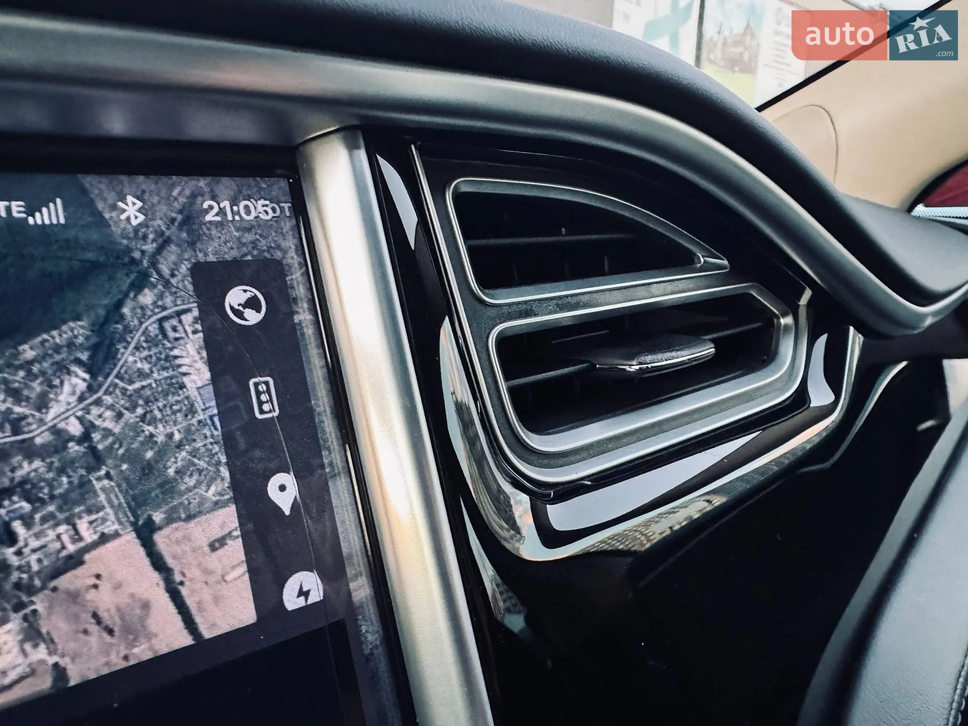 2014 Tesla Model S - мініатюра 22