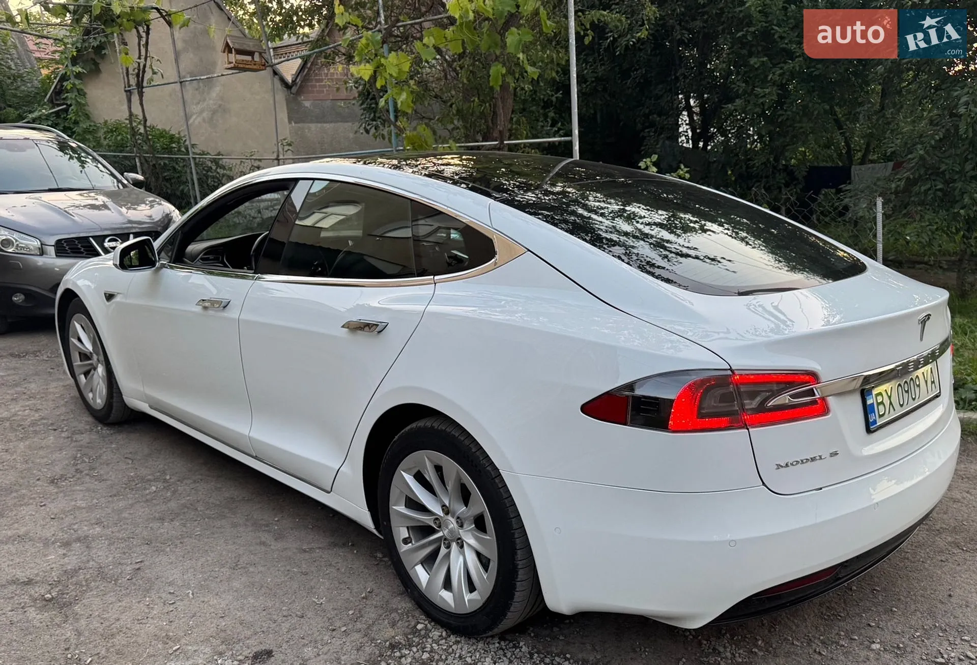 2016 Tesla Model S - мініатюра 30
