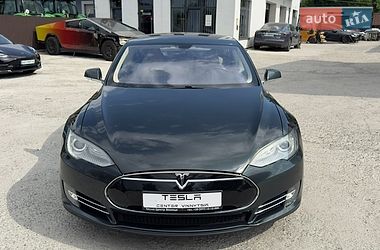 Лифтбек Tesla Model S 2013 в Виннице