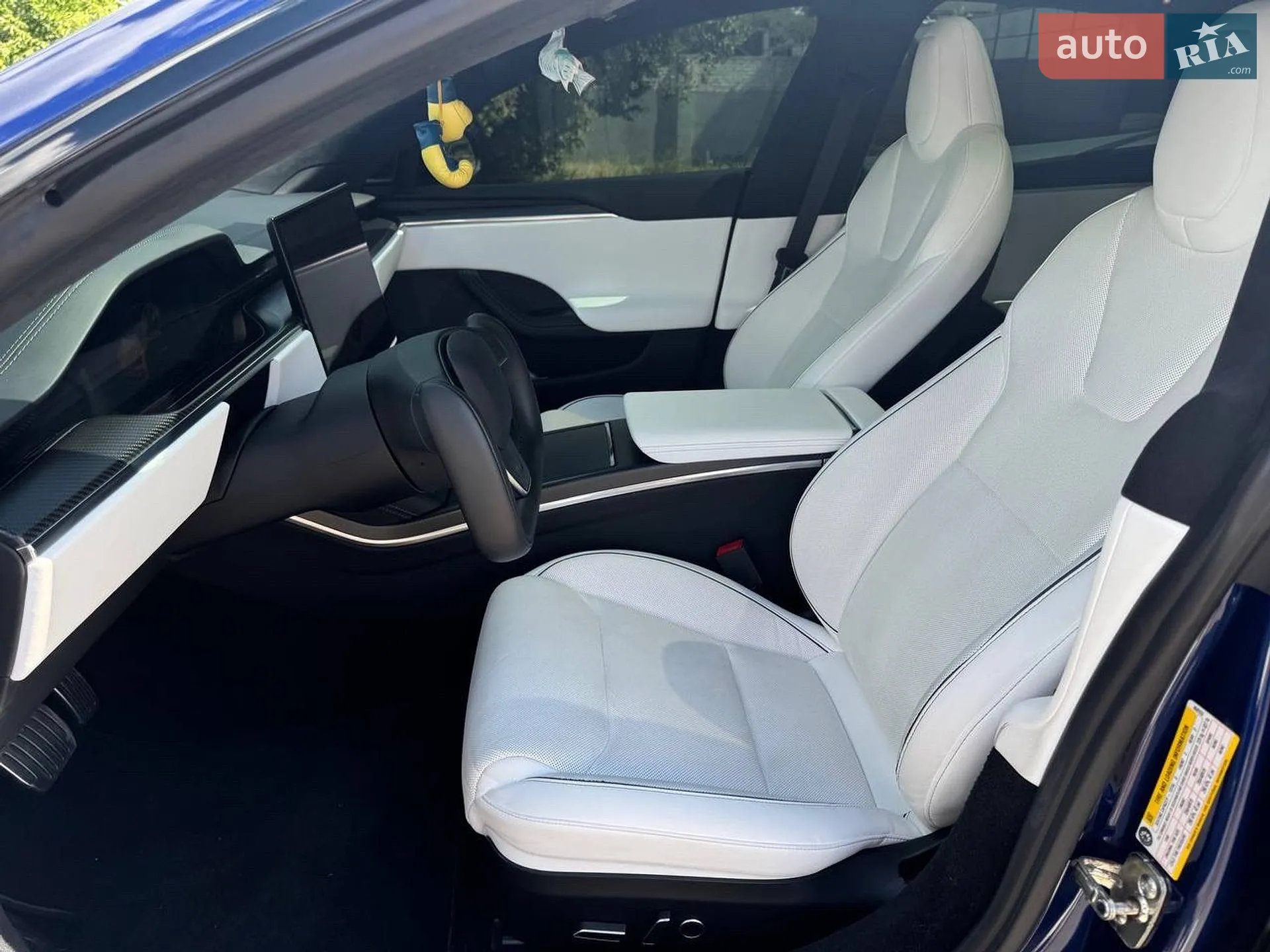 2022 Tesla Model S - мініатюра 13
