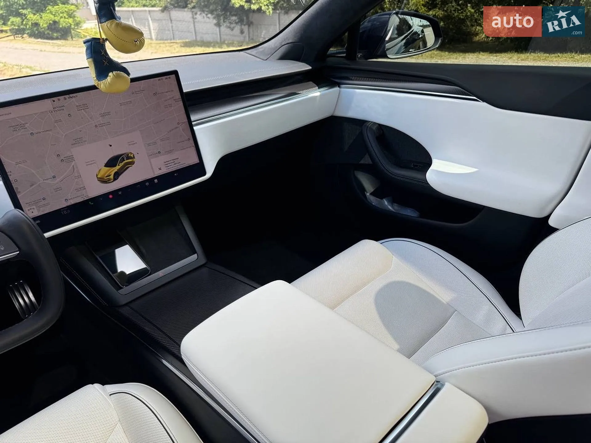 2022 Tesla Model S - мініатюра 21