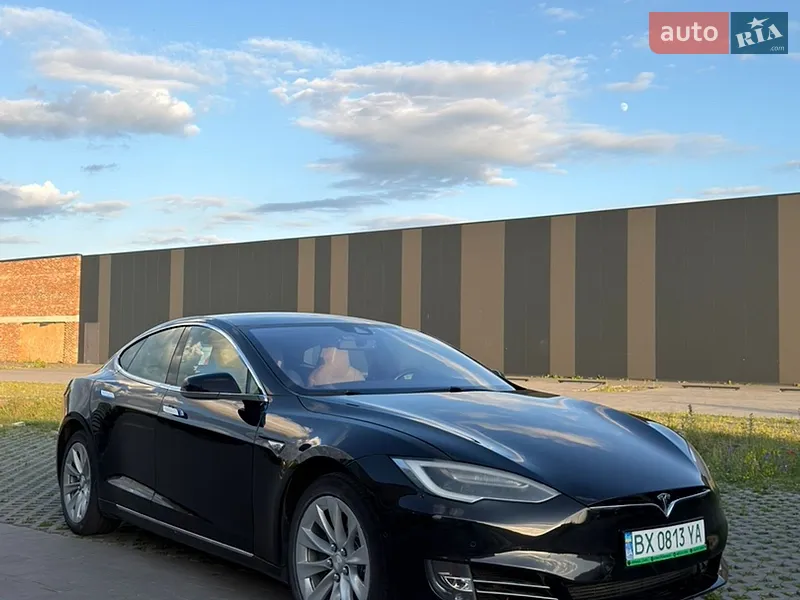 Tesla Model S